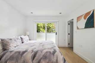 1535 E 5th Ave, Vancouver, BC V5N 1L6, Canada, ,  